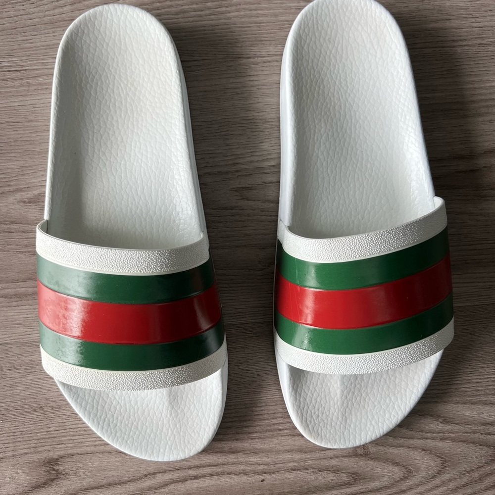 Gucci Rubber slide sandal